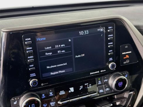 Used 2021 Toyota Highlander XLE FWD image 16