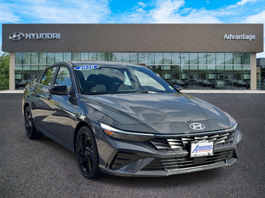 Used 2026 Hyundai Elantra SEL Sport Premium FWD image 4