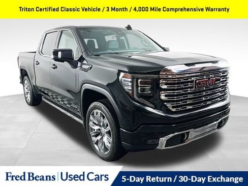 Used 2024 GMC Sierra 1500 Denali w/ Denali Reserve Package AWD/4WD image 1