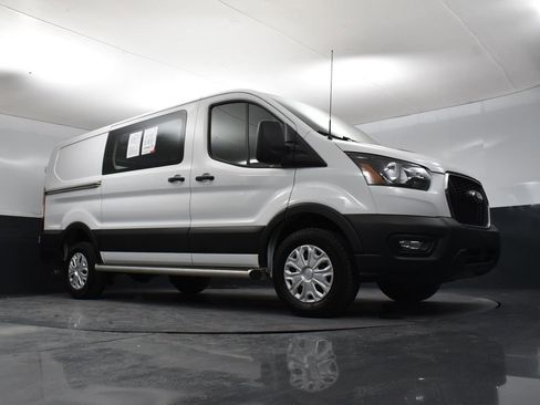 Used 2024 Ford Transit 250 Base w/ Exterior Upgrade Package image 30