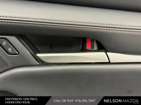 Certified 2025 MAZDA MAZDA3 s FWD image 45
