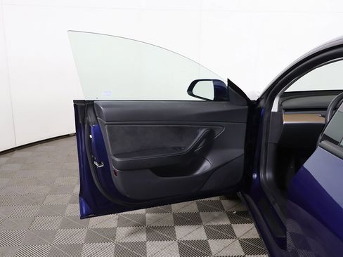 Used 2021 Tesla Model 3 Long Range image 18