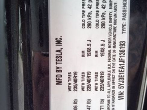 Used 2018 Tesla Model 3 Long Range image 18