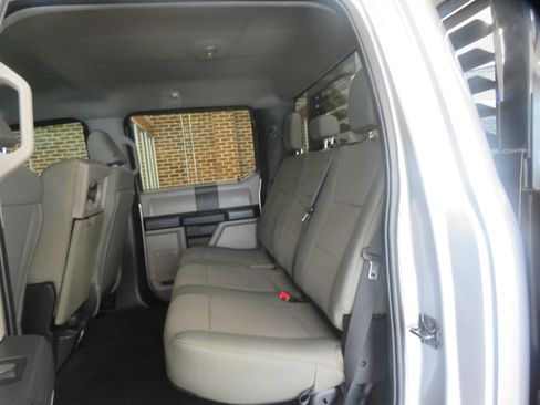 Used 2022 Ford F250 XL w/ STX Appearance Package AWD/4WD image 21