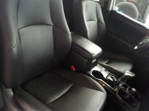 Used 2020 Toyota 4Runner TRD Off-Road Premium image 30