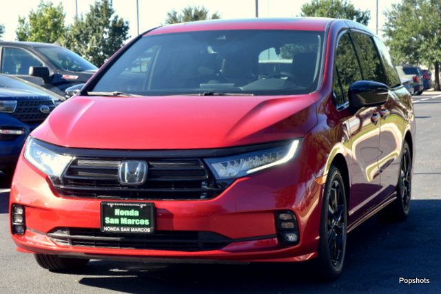 Certified 2024 Honda Odyssey Sport image 1