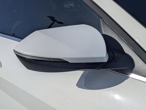 New 2026 Hyundai Elantra Limited FWD image 13