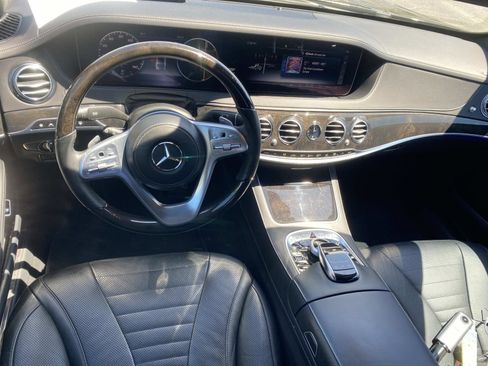 Used 2019 Mercedes-Benz S 560 Sedan image 19