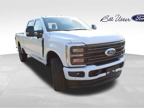 New 2026 Ford F250 Platinum image 2