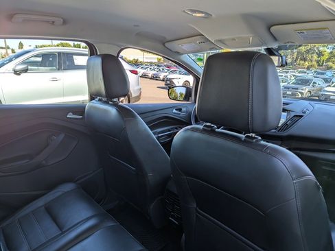 Used 2017 Ford C-MAX Energi Titanium w/ Equipment Group 501A image 36