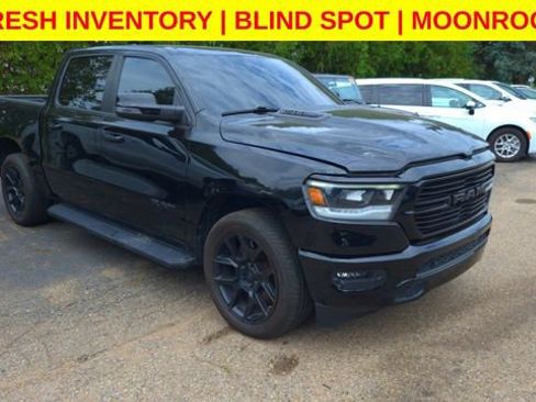 Used 2023 RAM 1500 Laramie AWD/4WD image 1
