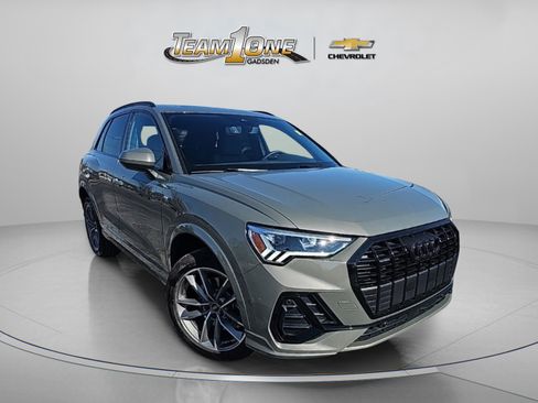 Used 2025 Audi Q3 2.0T Premium image 1