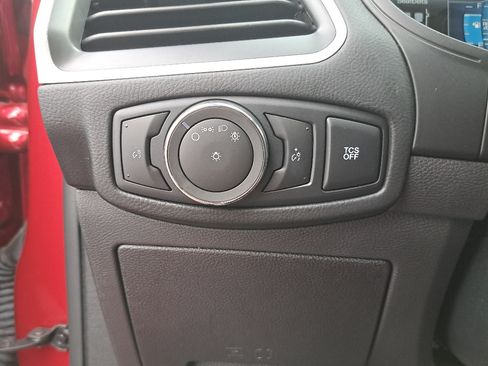 Used 2023 Ford Edge SEL AWD/4WD image 23