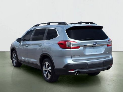 Used 2023 Subaru Ascent Premium w/ Convenience Package AWD/4WD image 4