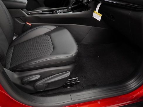 New 2026 Jeep Compass Latitude image 35