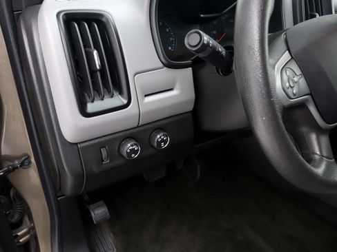 Used 2016 Chevrolet Colorado W/T w/ WT Convenience Package AWD/4WD image 20