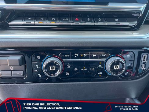 Used 2022 Chevrolet Silverado 1500 High Country w/ Z71 Off-Road Package AWD/4WD image 27