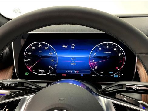 Certified 2026 Mercedes-Benz GLC 300 4MATIC image 13