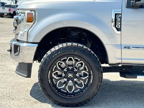 Used 2020 Ford F350 Lariat w/ Lariat Value Package AWD/4WD image 10