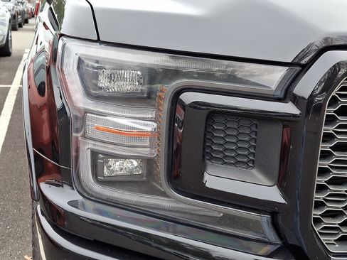 Used 2020 Ford F150 Lariat w/ Equipment Group 502A Luxury image 9