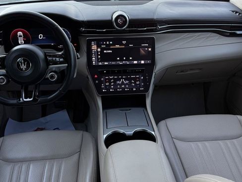 Used 2023 Maserati Grecale GT AWD/4WD image 39