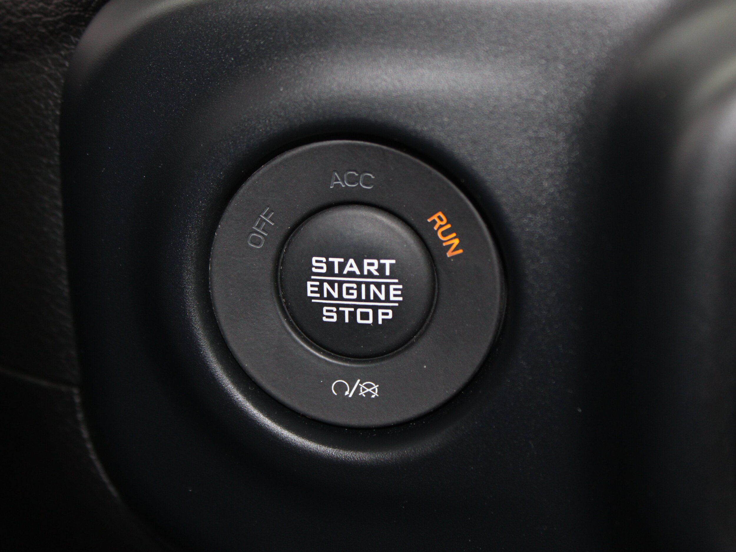 Used 2023 Jeep Gladiator Sport AWD/4WD image 21