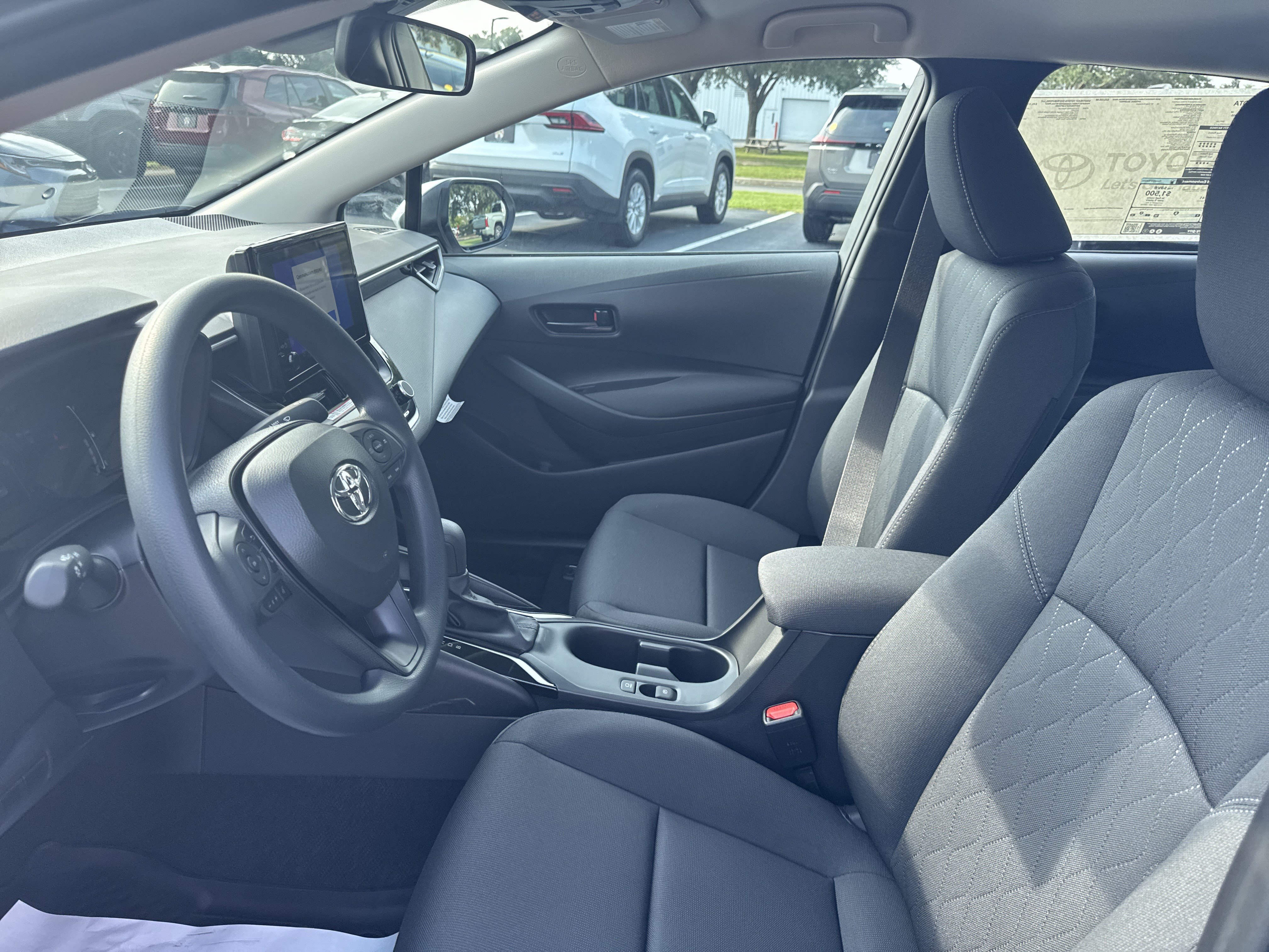 Used 2026 Toyota Corolla LE FWD image 13