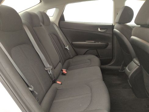 Used 2020 Kia Optima LX FWD image 19