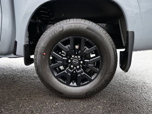 New 2026 Nissan Frontier SV image 11