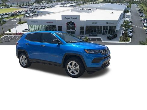 Certified 2024 Jeep Compass Sport AWD/4WD image 6