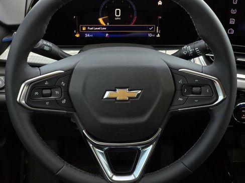 New 2026 Chevrolet Trax LT w/ LT Convenience Package image 12