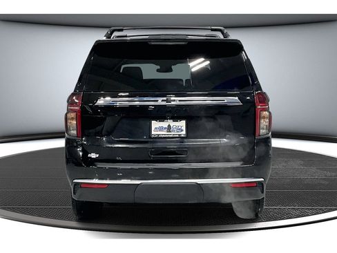 Used 2024 Chevrolet Tahoe LT w/ Luxury Package image 5