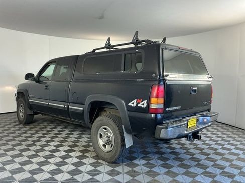 Used 2002 Chevrolet Silverado 2500 LS w/ Off-Road Skid Plate Pkg AWD/4WD image 6