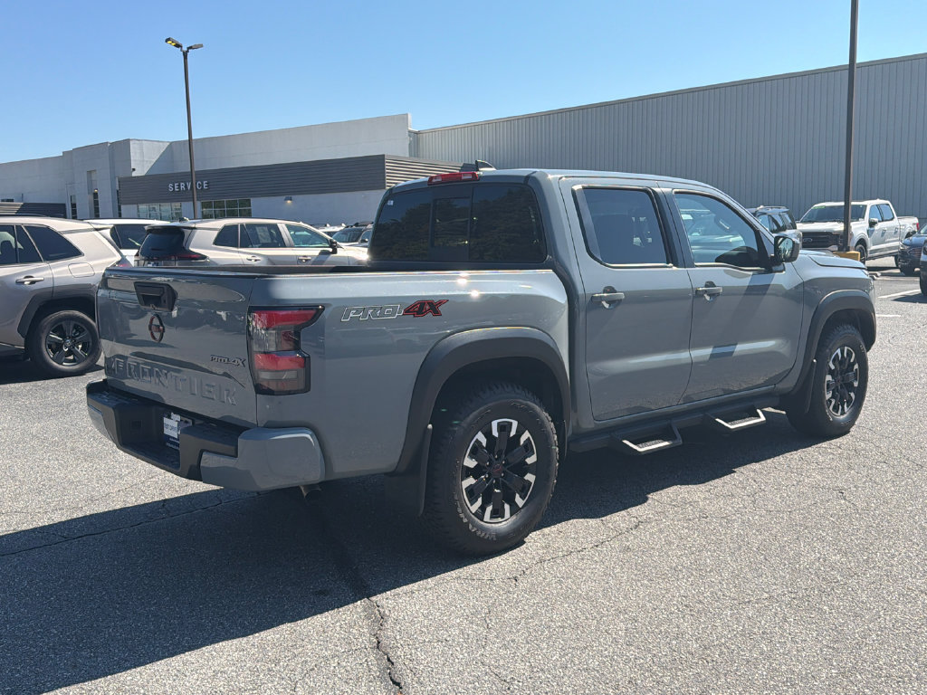 Used 2022 Nissan Frontier PRO-4X w/ Off-Road Protection Package AWD/4WD image 7