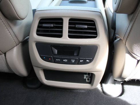 Used 2019 Honda Pilot EX-L image 19