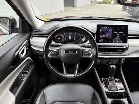 Used 2022 Jeep Compass Limited AWD/4WD image 14