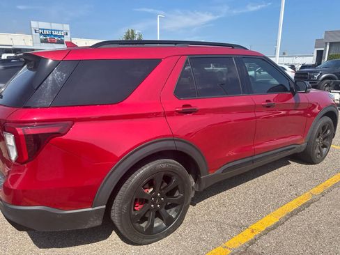 Used 2020 Ford Explorer ST w/ ST Street Pack AWD/4WD image 13