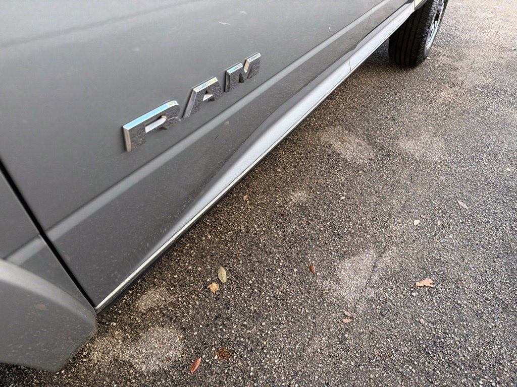 Used 2024 RAM 2500 Limited w/ Safety Group AWD/4WD image 17