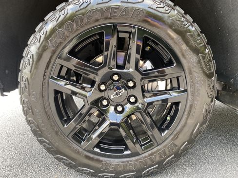 Used 2023 Chevrolet Silverado 1500 LT Trail Boss w/ Protection Package AWD/4WD image 42