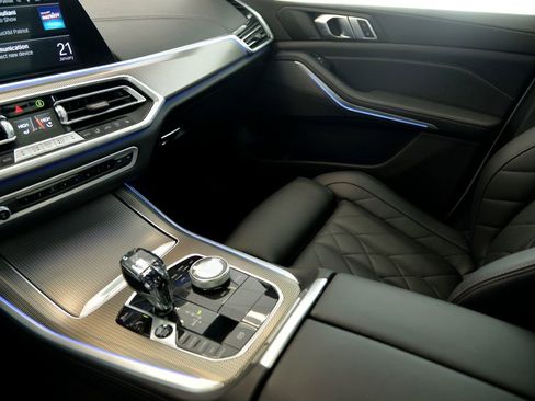 Used 2023 BMW X5 xDrive40i w/ Executive Package image 27