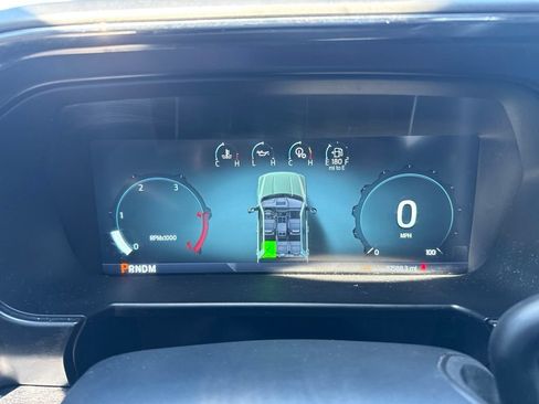 Used 2023 Ford F250 Lariat w/ Lariat Ultimate Package AWD/4WD image 7