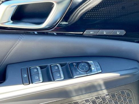 New 2026 Kia Carnival SX Prestige FWD image 18