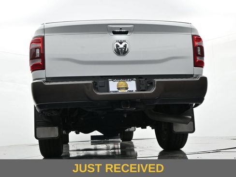 Used 2024 RAM 2500 Limited w/ Towing Technology Group AWD/4WD image 34