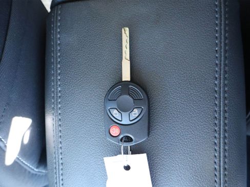 Used 2015 Ford Escape SE image 20