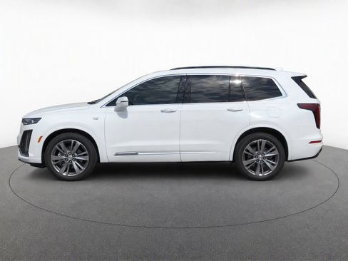 Certified 2023 Cadillac XT6 Premium Luxury w/ Technology Package FWD image 6