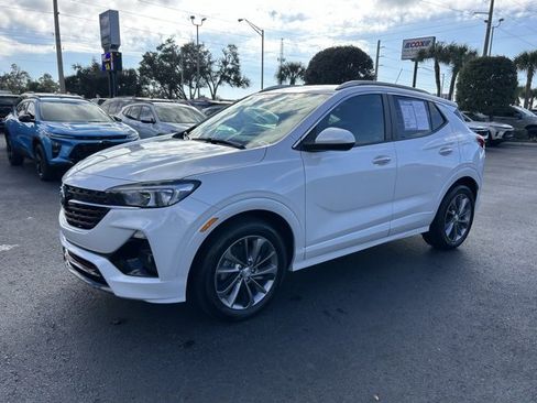 Used 2023 Buick Encore GX Select w/ Sport Touring Package image 3