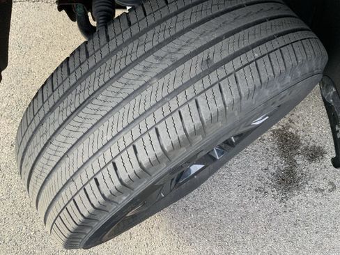 Used 2019 Chevrolet Silverado 1500 Custom Trail Boss w/ Custom Convenience Package image 16