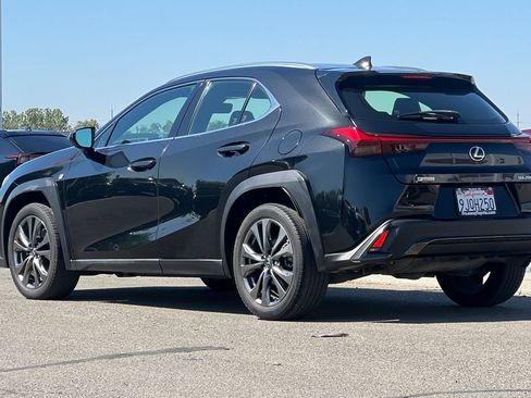Used 2019 Lexus UX 200 F Sport w/ F Sport Premium Package FWD image 7
