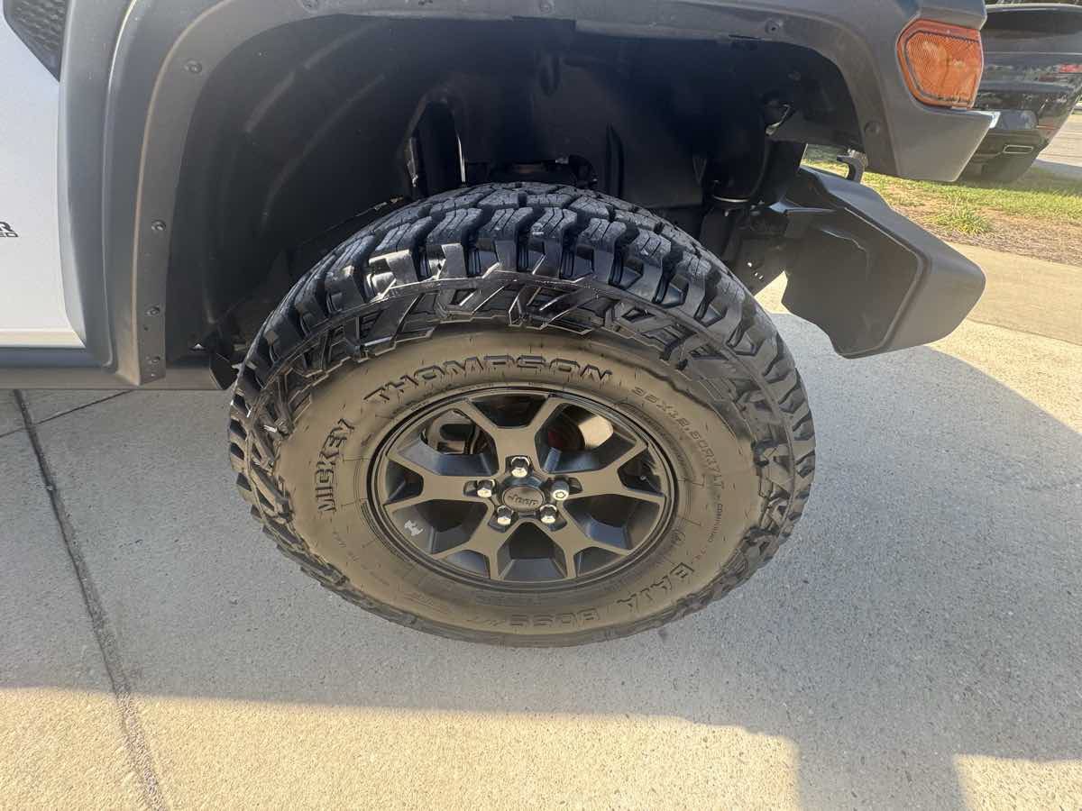 Used 2020 Jeep Wrangler Unlimited Sport AWD/4WD image 30