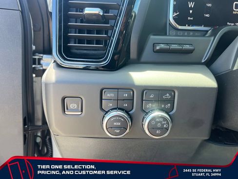 New 2026 GMC Sierra 1500 AT4 w/ AT4 Premium Package AWD/4WD image 24